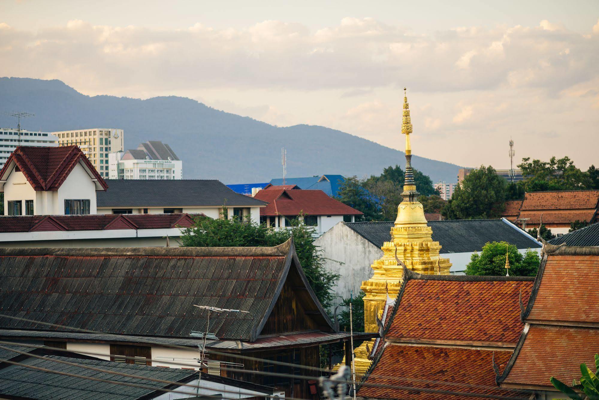 Cozy Inn Chiang Mai Extérieur photo